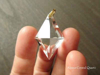 画像2: スイス産アルプス水晶の菱形カットルースペンダントトップ