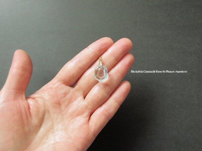 画像1: ヒマラヤ・アクアマリンの小粒な６角カットルースペンダントトップ