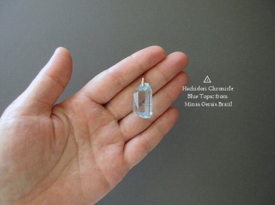 画像1: 濃い色☆ 非加熱天然ブルートパーズ 結晶カット ペンダントトップ