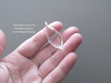 画像3: カンチェンジュンガ産 ヒマラヤ水晶 ◇ 8角カット ペンダントトップ (3)