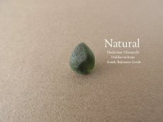 画像6: 極小粒 ☆ モルダバイトのドロップペンダントトップ (6)