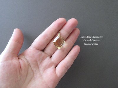 画像1: 天然非加熱 ☆ ナチュラルシトリンの8角カットペンダントトップ 